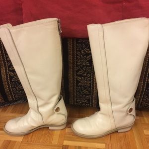 CHLOE tall riding boots round toe back zipper SALE